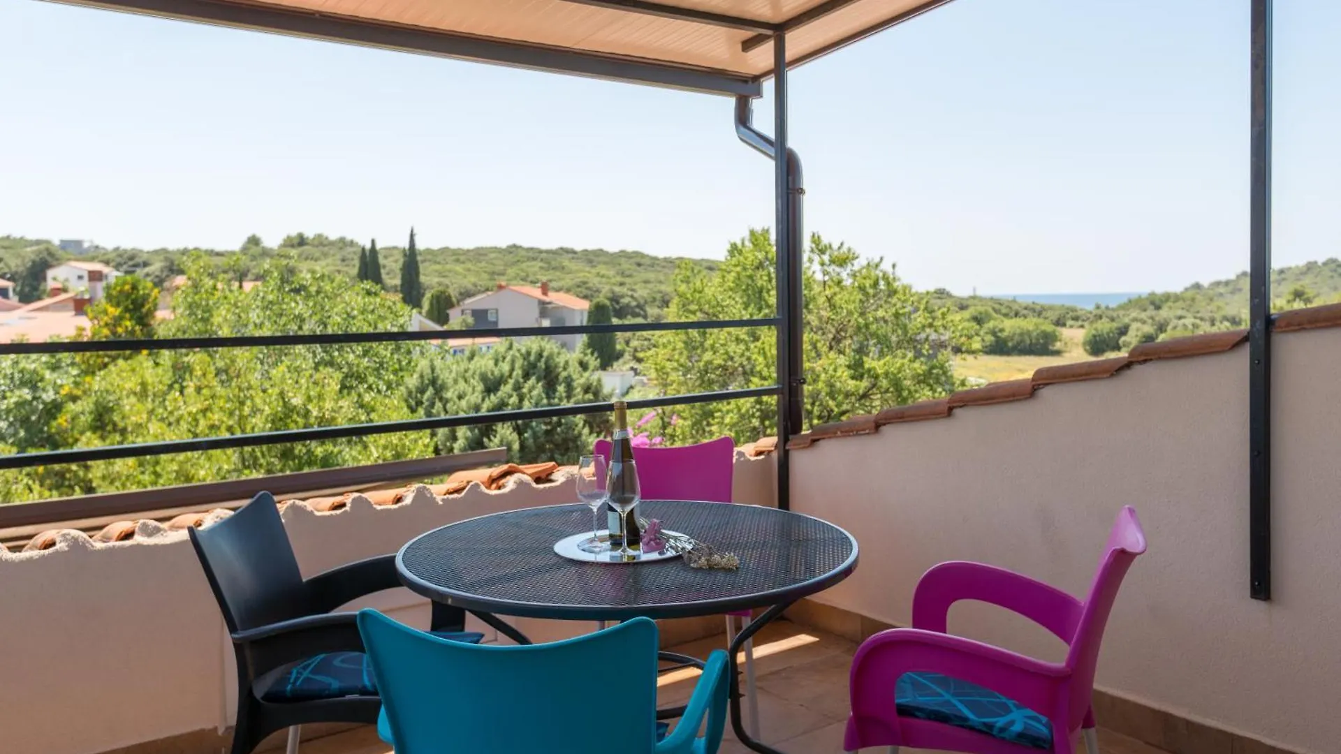 Apartments Puntizela 92 Πούλα
