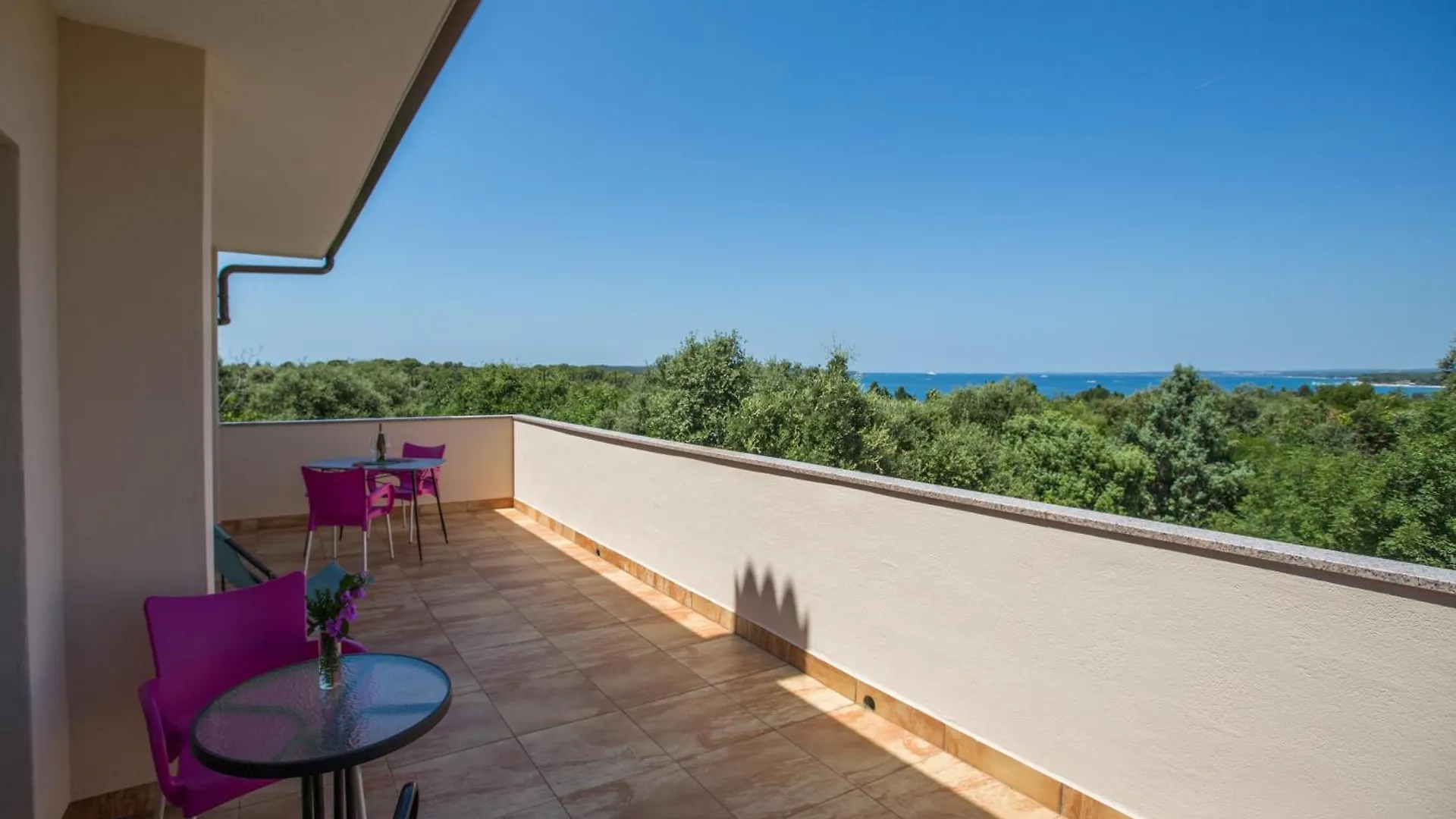 Apartments Puntizela 92 Πούλα